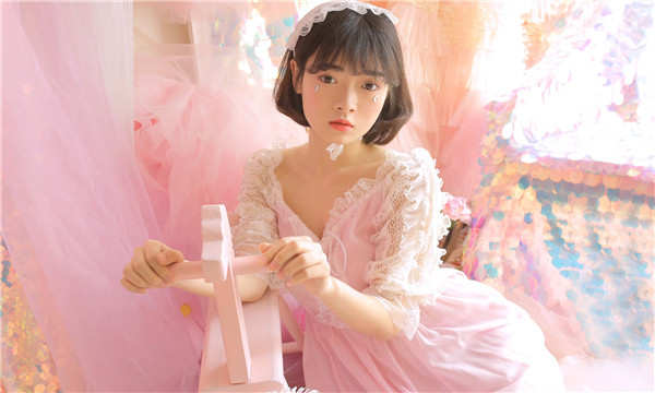 舟曲供卵试管代怀生子多少钱？这一直是很多不孕不育家庭关注的话题。在中国，不孕不育的发生率越来越高，根据《中国不孕不育现状调研报告》显示，育龄夫妇的不孕不育率从20年前的3%增长至现在的12.5%-18.2%，患者人数高达6000万以上。在这样的背景下，许多家庭通过供卵试管来实现自己的生育梦想。那么，供卵试管代怀生子的费用到底是多少呢？